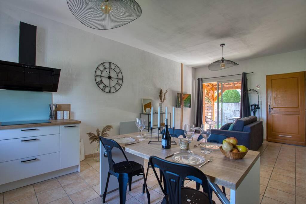 Sarlat - 24 - L'Appartement D'Euphe Avec Piscine Dış mekan fotoğraf