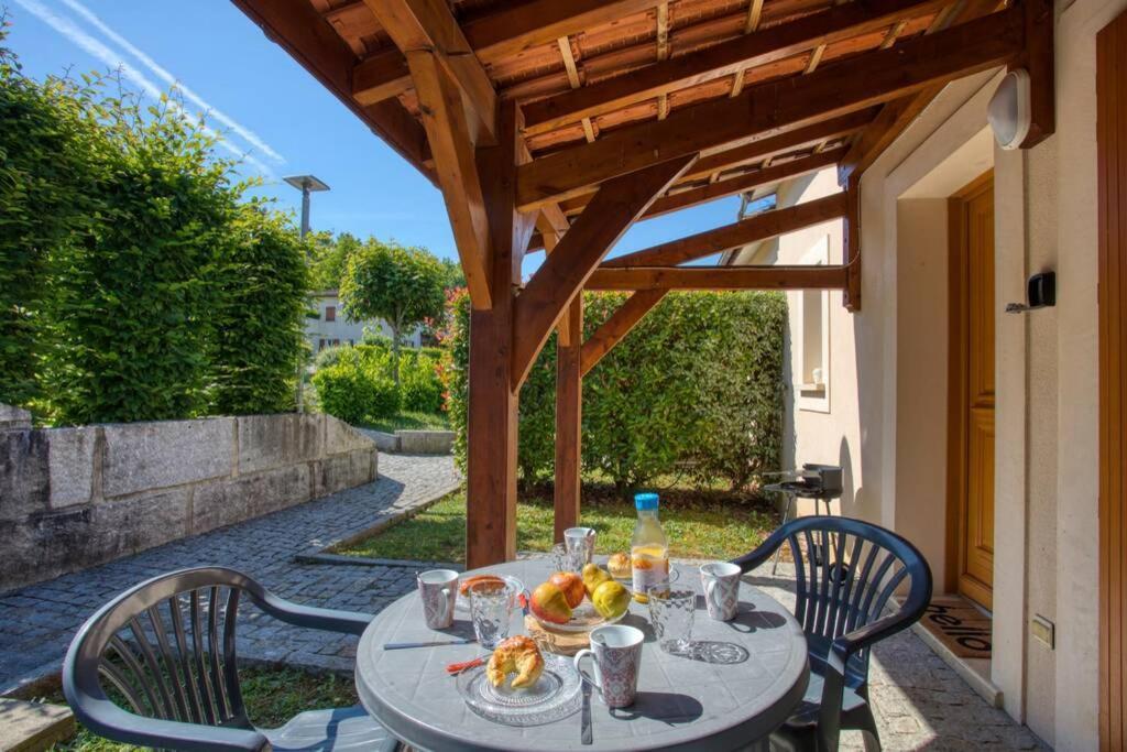 Sarlat - 24 - L'Appartement D'Euphe Avec Piscine Dış mekan fotoğraf